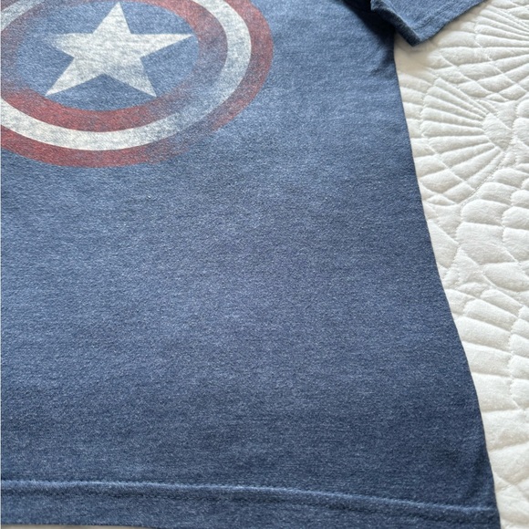 Gap TShirt - Marvel Captain America- Kids Size L (10-11 yrs) - Picture 7 of 11